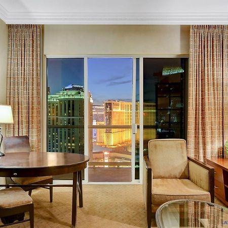 Mgm Signature-29-607 F1 Track & Strip View Balcony ラスベガス エクステリア 写真